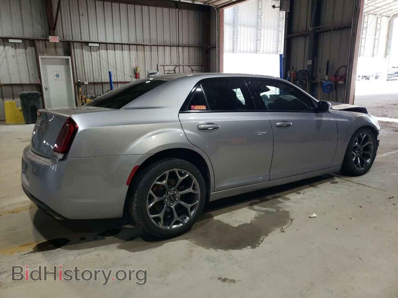 2017 CHRYSLER 300 - VIN: 2C3CCABG3HH646312 - Фото 3