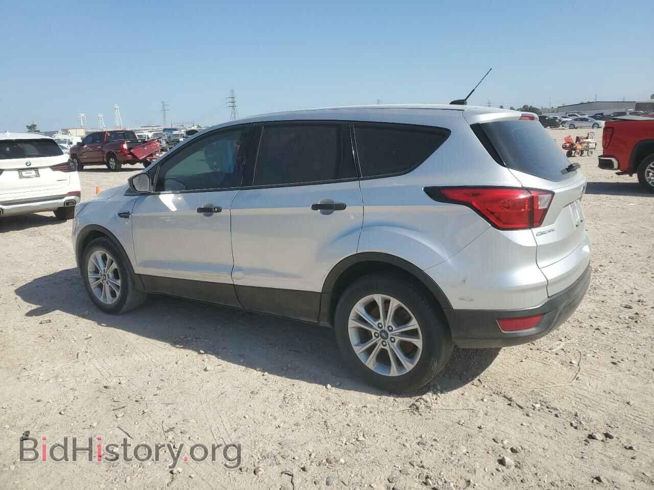 2019 FORD ESCAPE - VIN: 1FMCU0F70KUC03130 - Фото 2