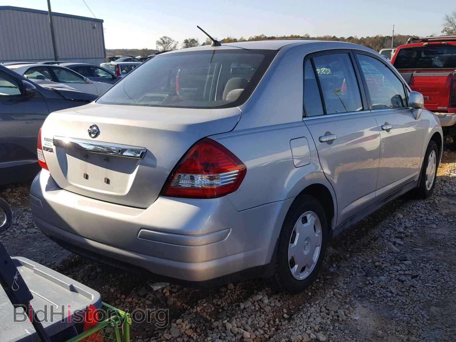 2008 NISSAN VERSA - VIN: 3N1BC11E98L353631 - Фото 4