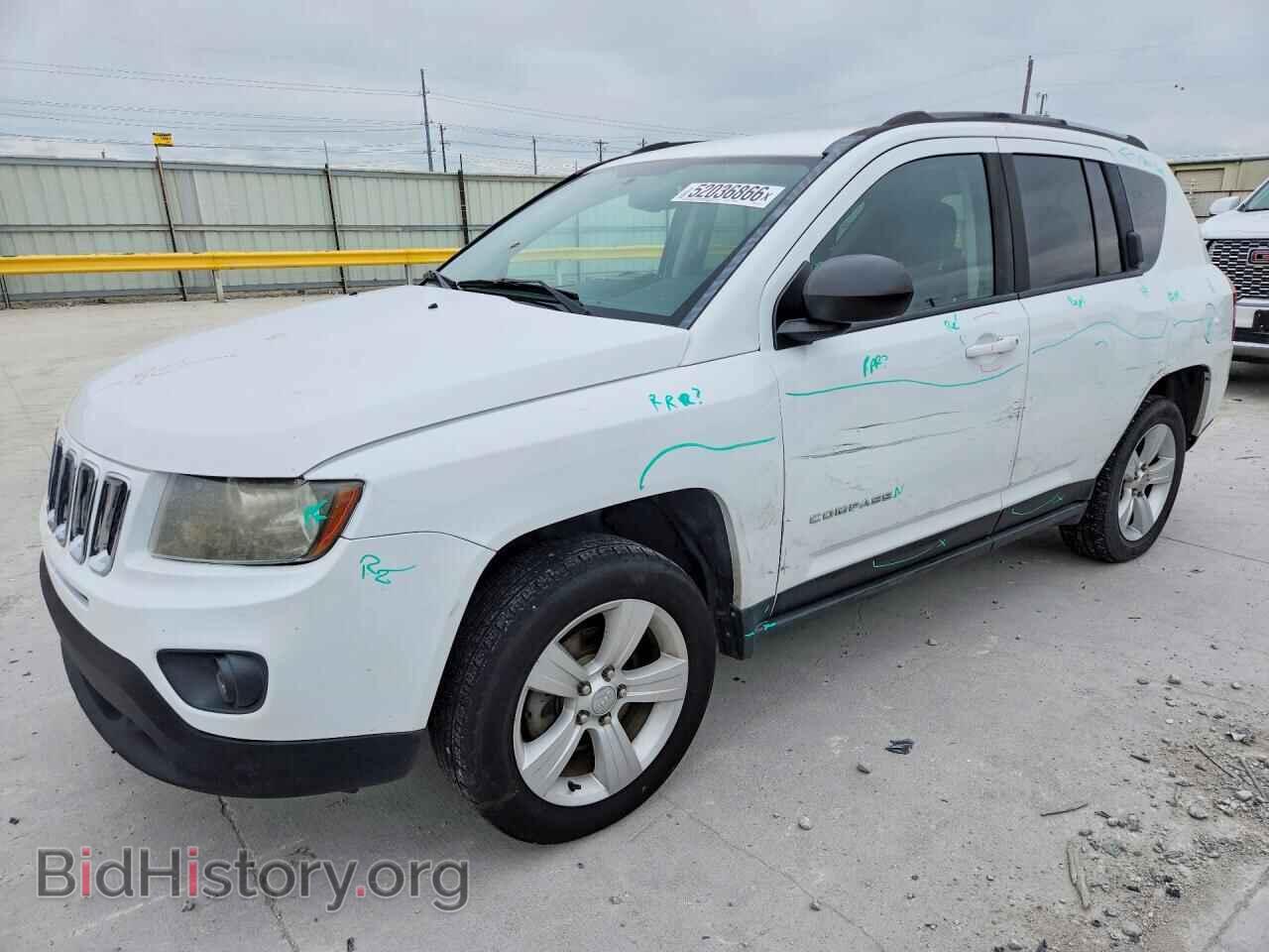 Photo 1C4NJCBAXGD612123 - JEEP COMPASS 2016