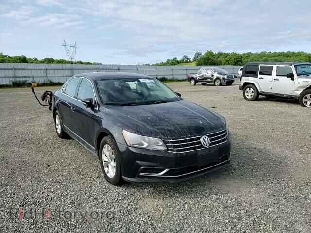 2017 VOLKSWAGEN PASSAT - VIN: 1VWAT7A32HC025907 - Фото 11