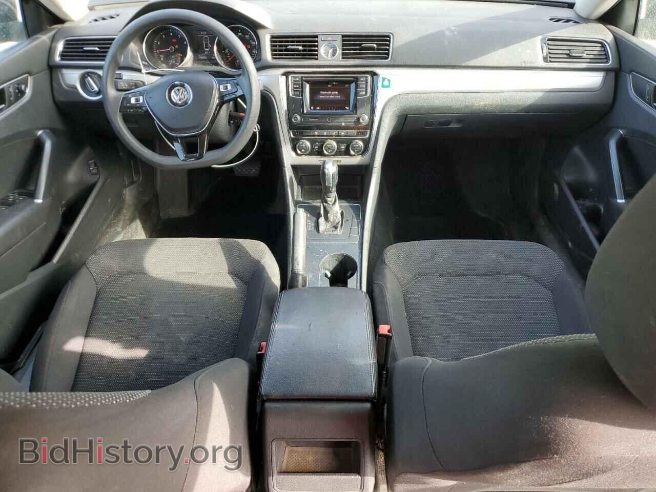 2017 VOLKSWAGEN PASSAT - VIN: 1VWAT7A32HC025907 - Фото 8