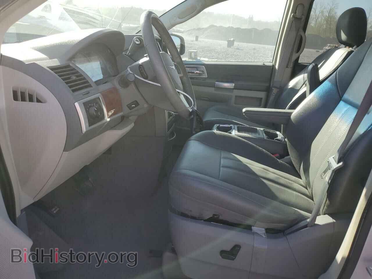 2008 CHRYSLER MINIVAN - VIN: 2A8HR54P68R822051 - Фото 7