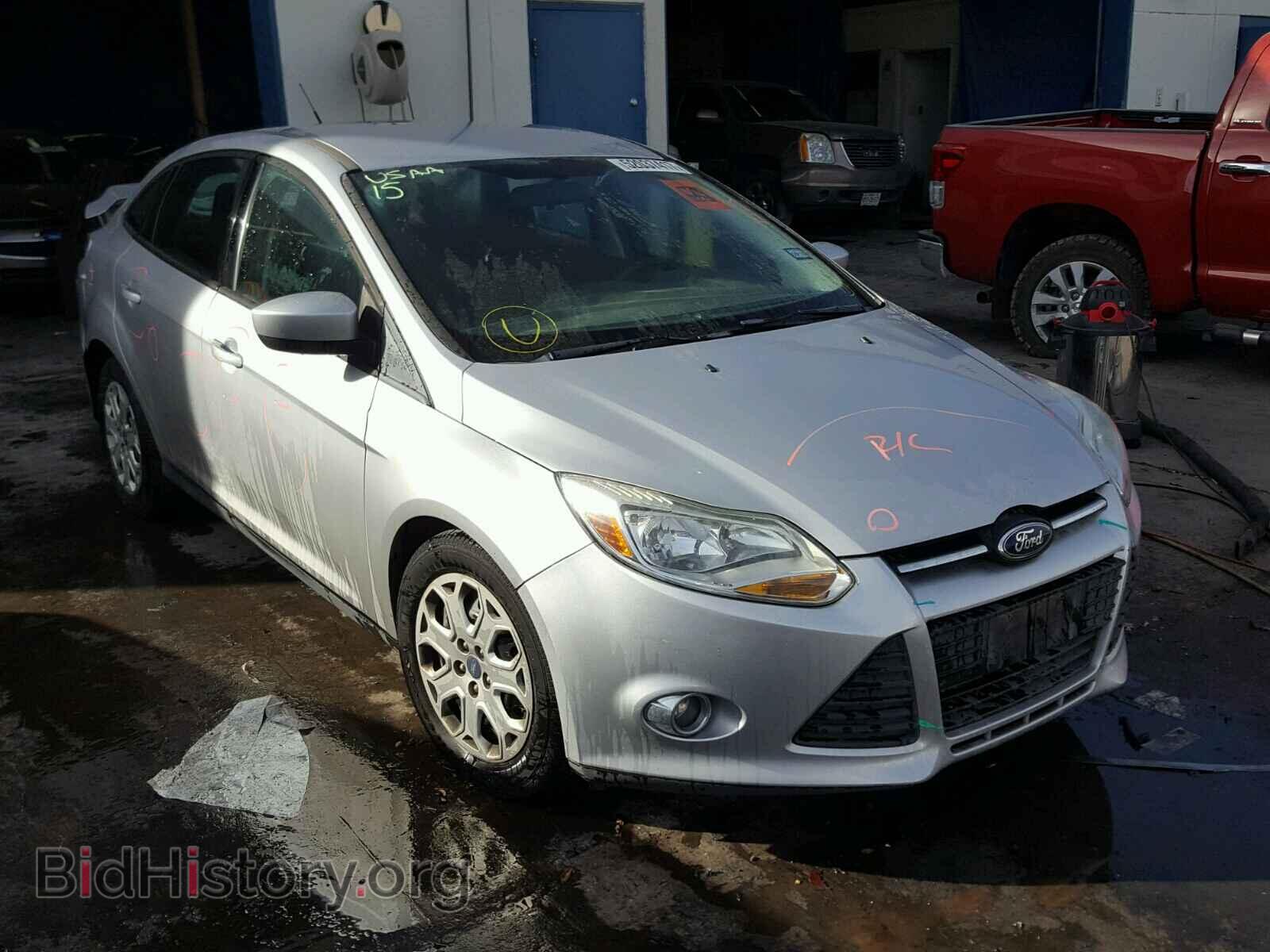 Photo 1FAHP3F22CL235405 - FORD FOCUS 2012