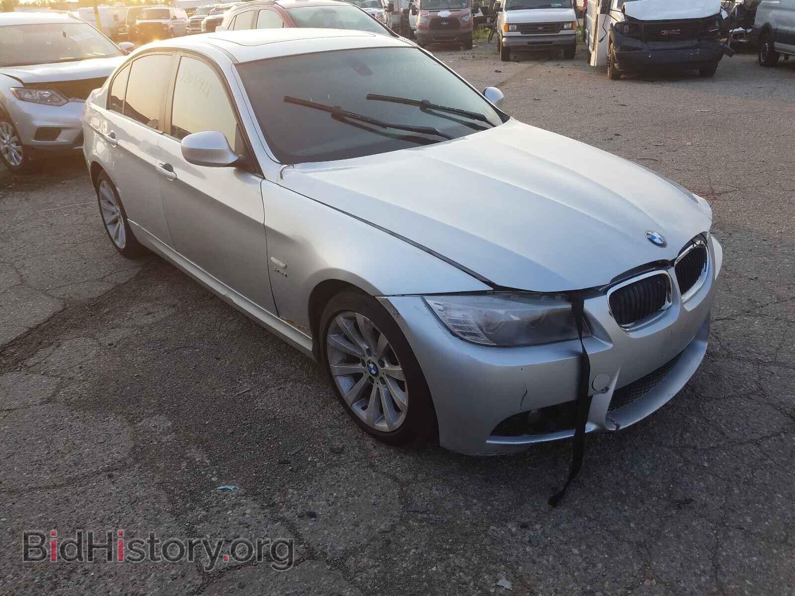 Photo WBAPK735X9A455094 - BMW 3 SERIES 2009