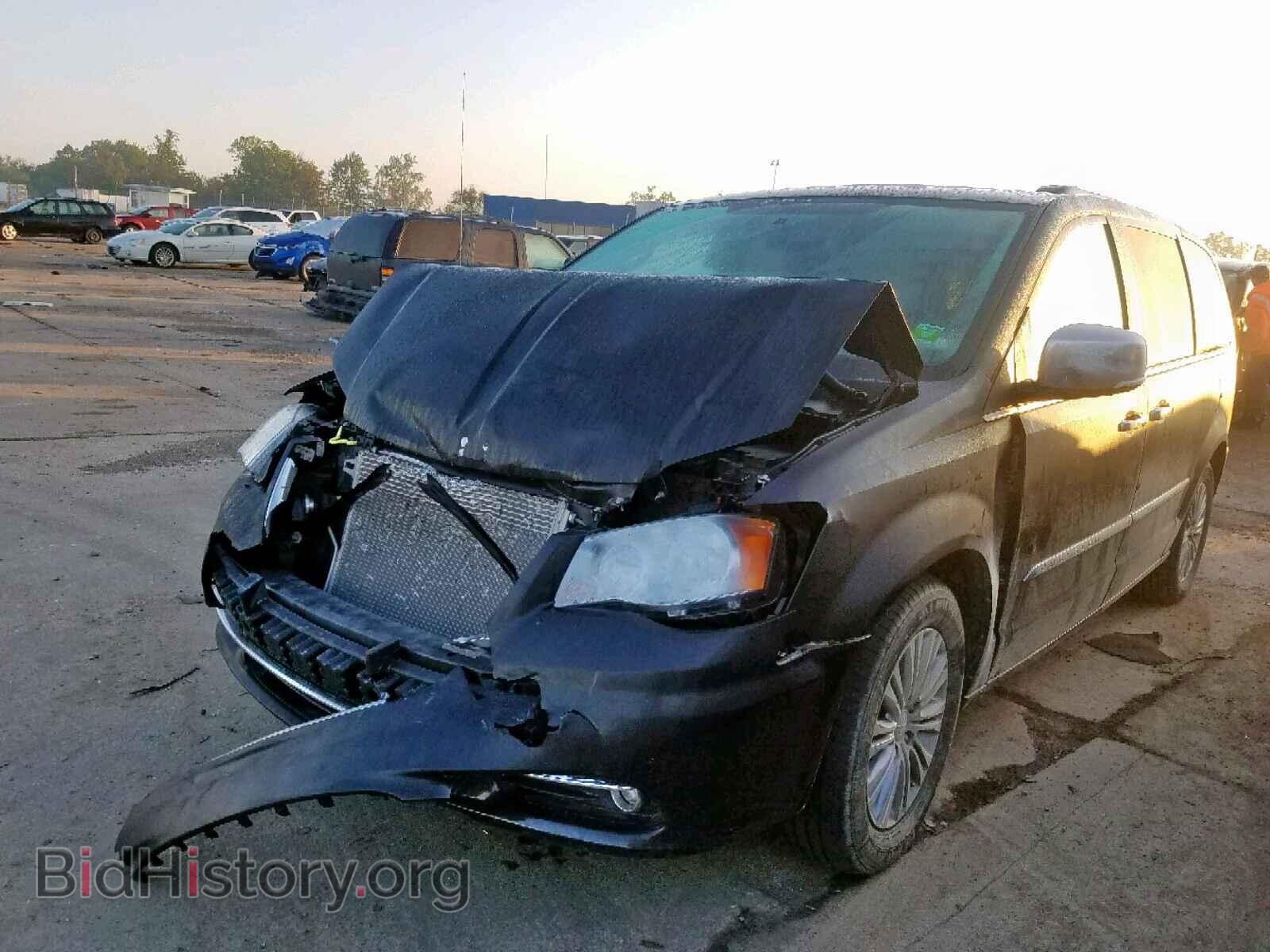 2016 CHRYSLER TOWN & COU - VIN: 2C4RC1CG2GR158546 - Фото 2