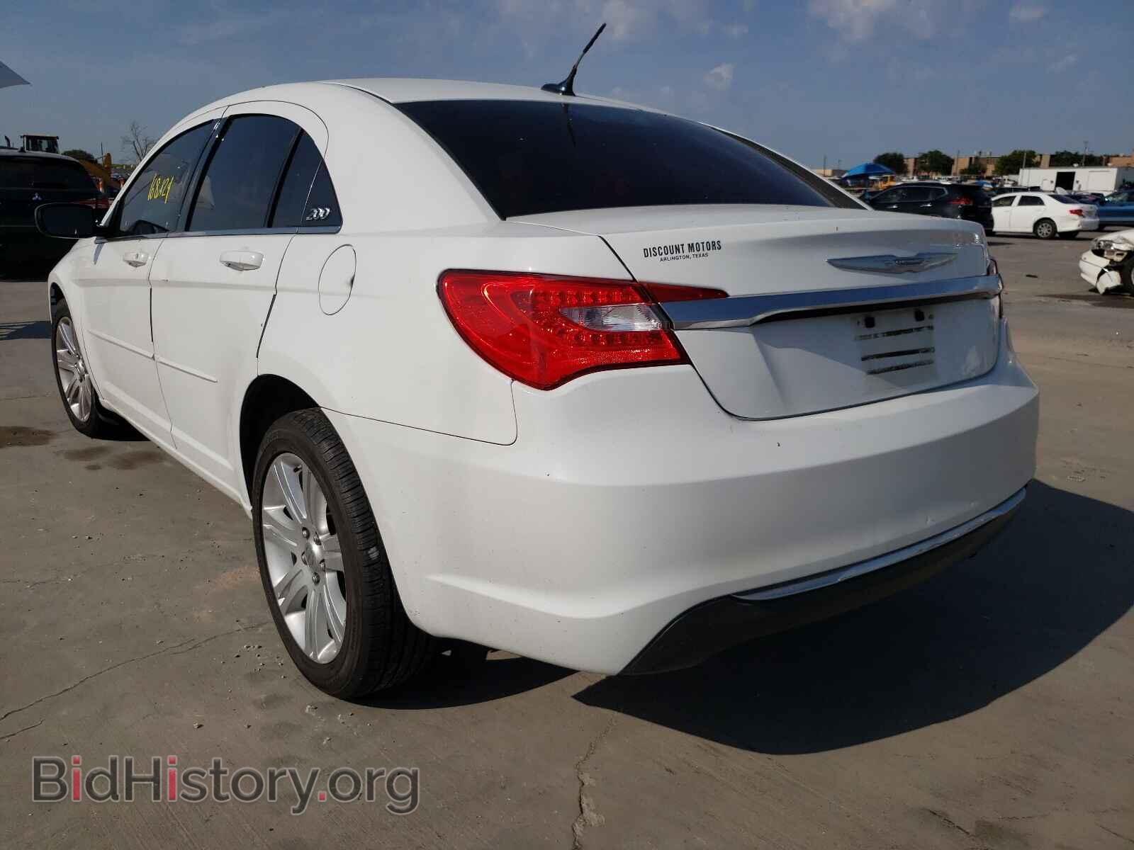 2013 CHRYSLER 200 - VIN: 1C3CCBBB5DN666010 - Фото 3