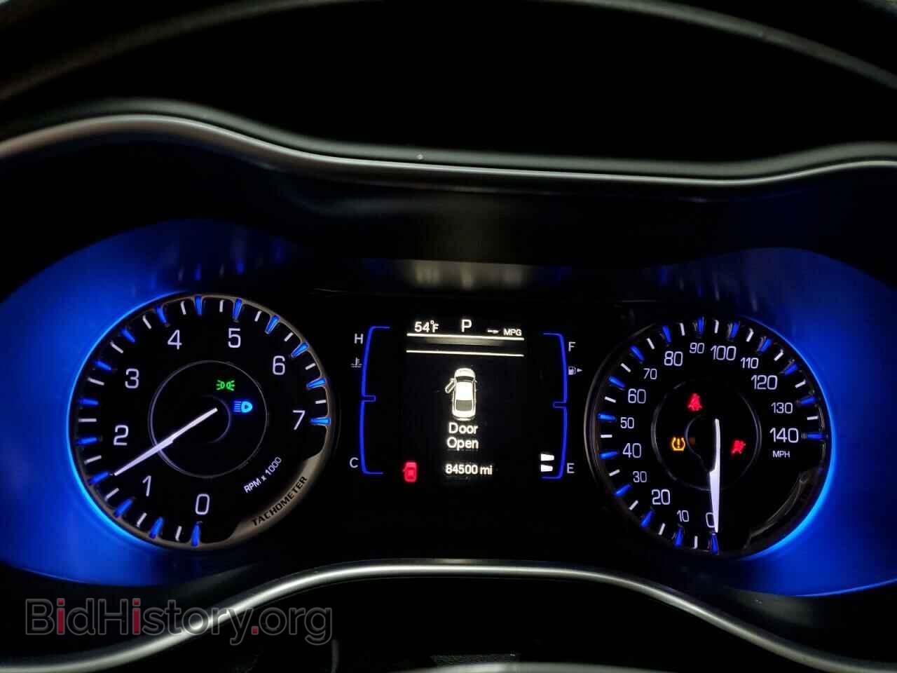 2015 CHRYSLER 200 - VIN: 1C3CCCABXFN528585 - Photo 9