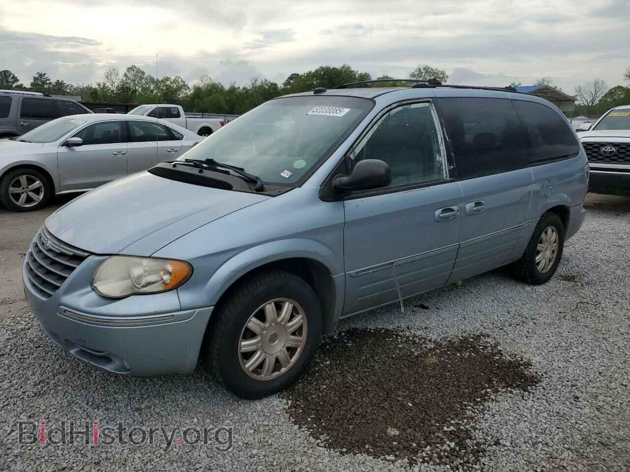 Фотография 2C8GP54LX5R526207 - CHRYSLER MINIVAN 2005