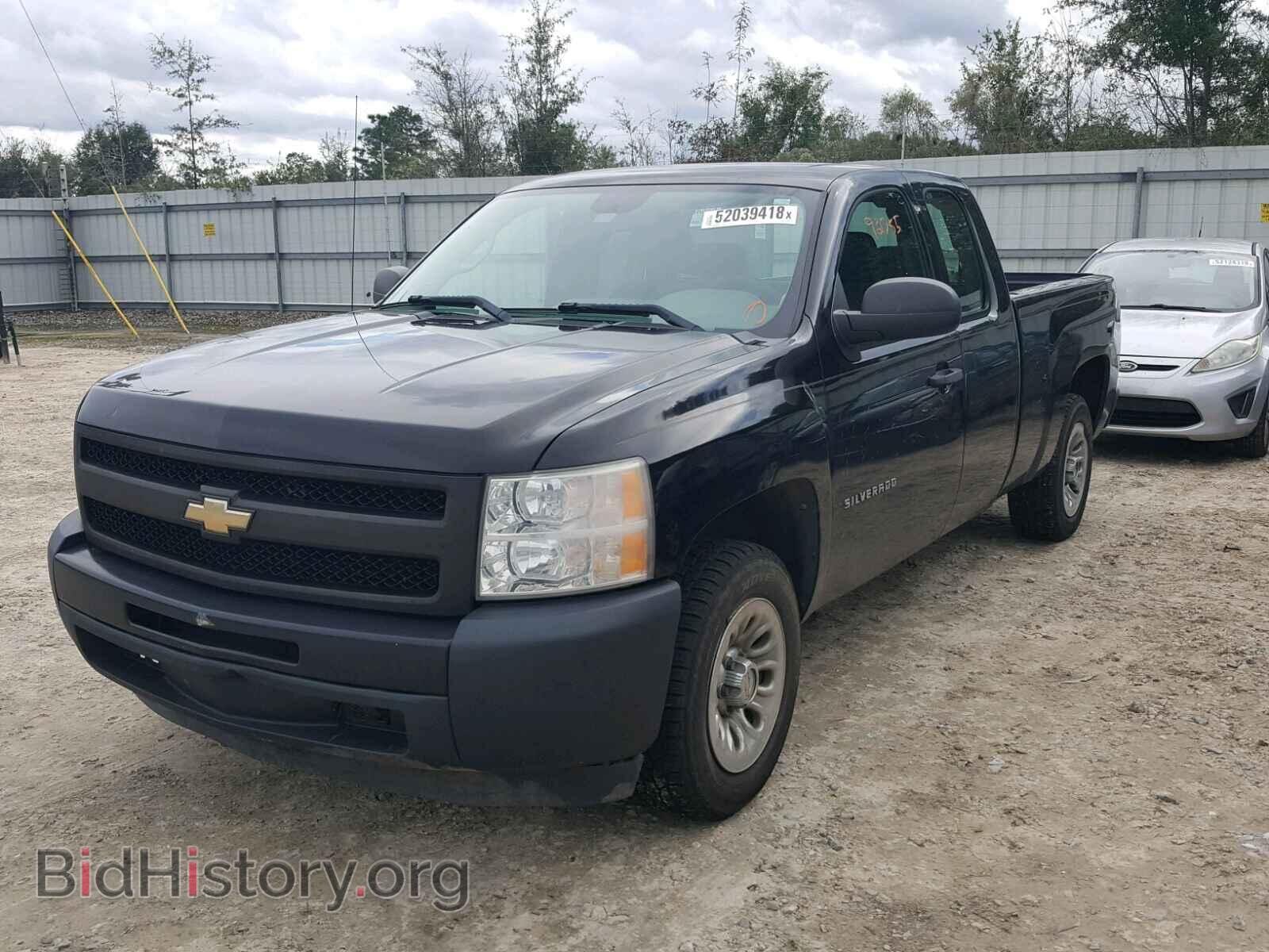 2011 CHEVROLET SILVERADO - VIN: 1GCRCPEX2BZ421228 - Фото 2