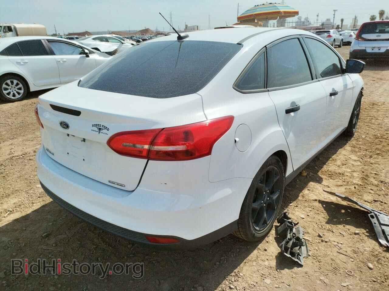 2016 FORD FOCUS - VIN: 1FADP3E26GL362745 - Фото 4