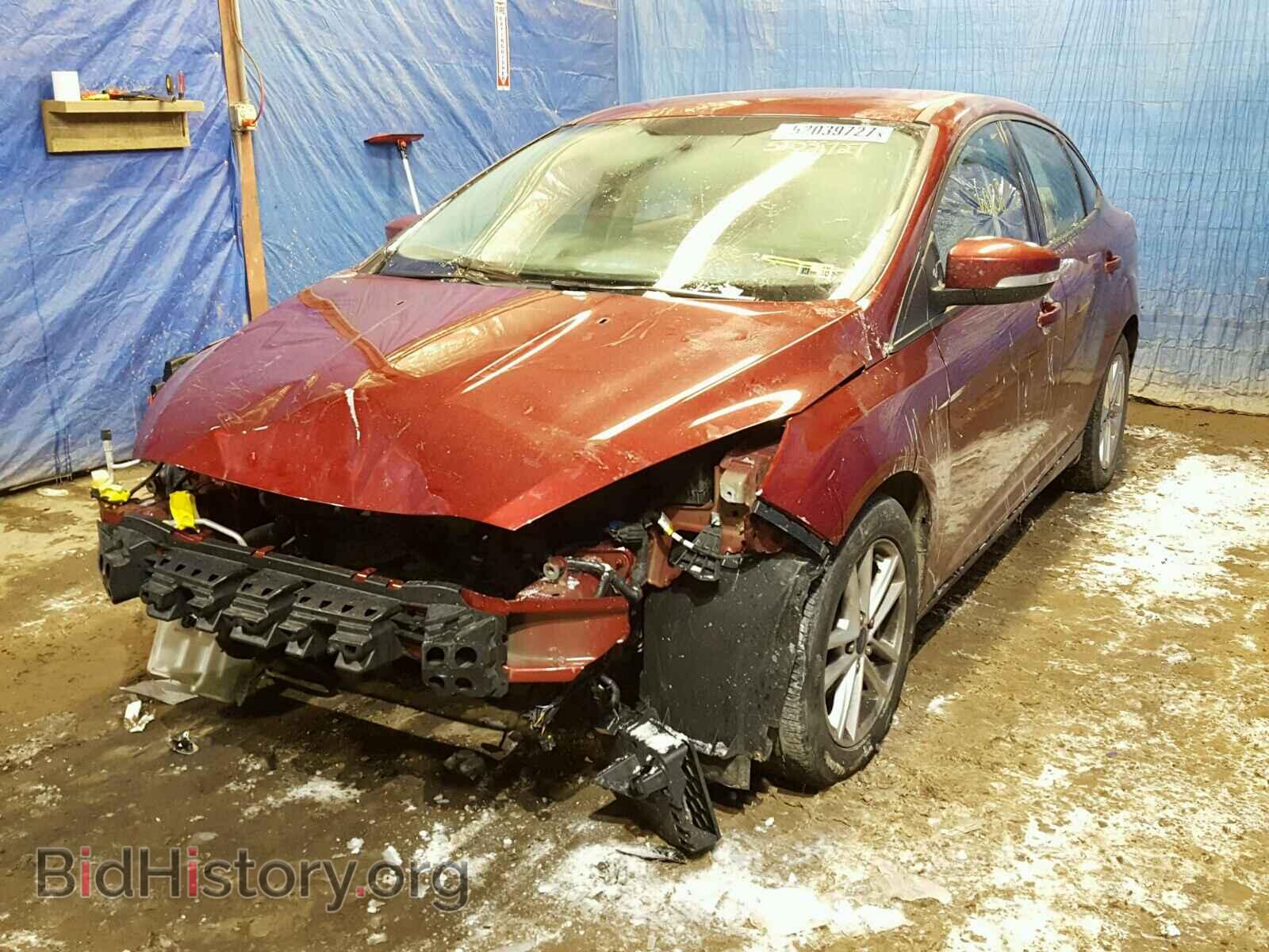 2015 FORD FOCUS - VIN: 1FADP3F29FL242628 - Photo 2