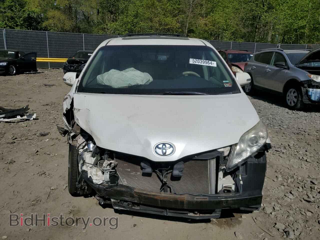 2014 TOYOTA All Models - VIN: 5TDYK3DC2ES417157 - Фото 5