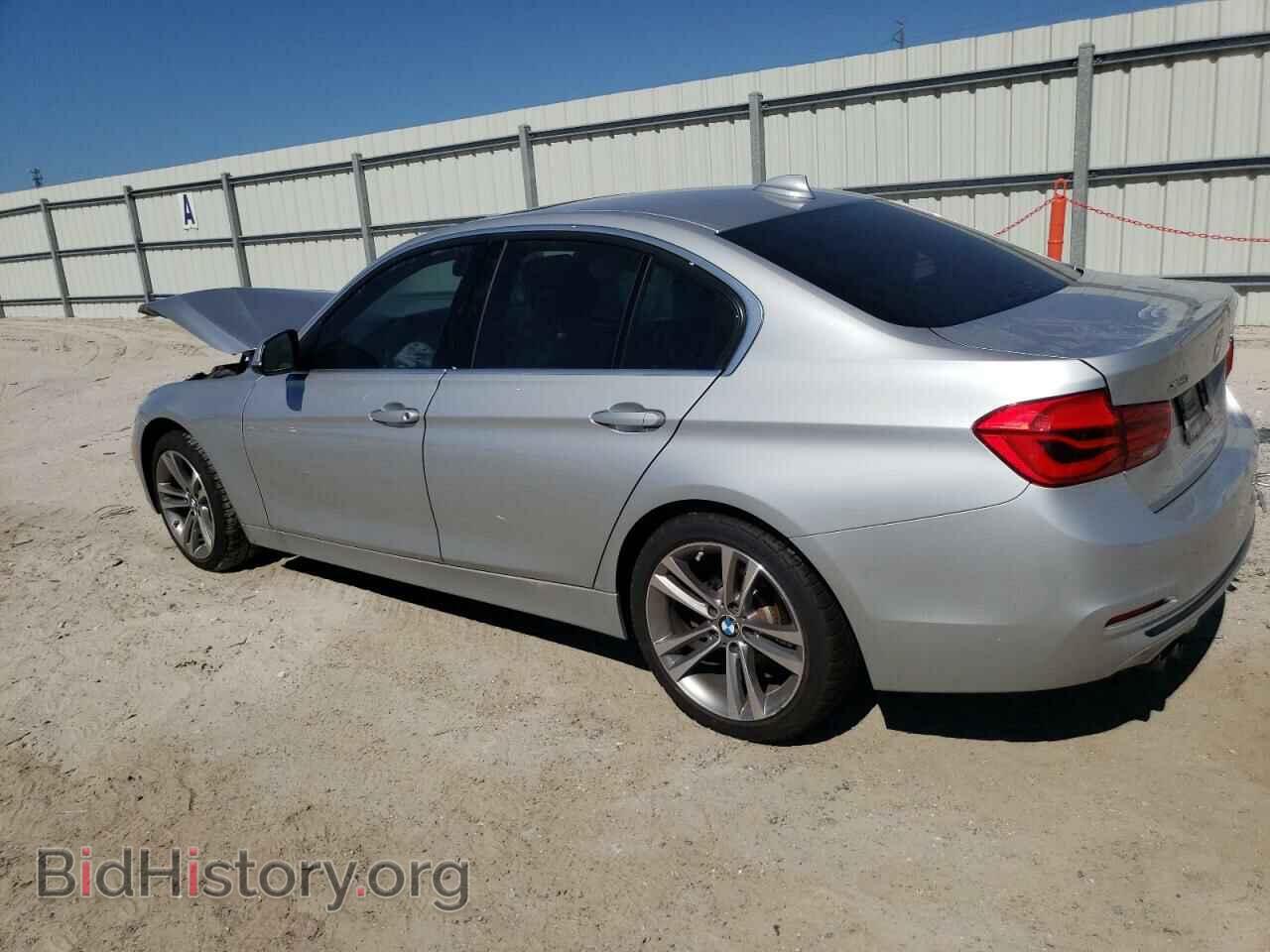2018 BMW 3 SERIES - VIN: WBA8D9G55JNU68918 - Фото 2