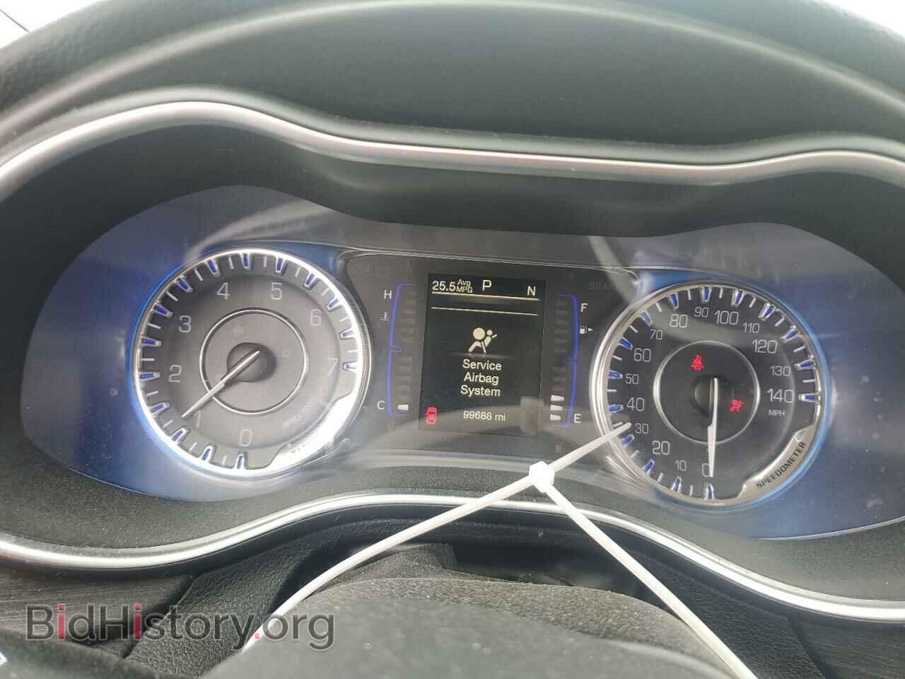 2017 CHRYSLER 200 - VIN: 1C3CCCAB7HN505204 - Фото 9