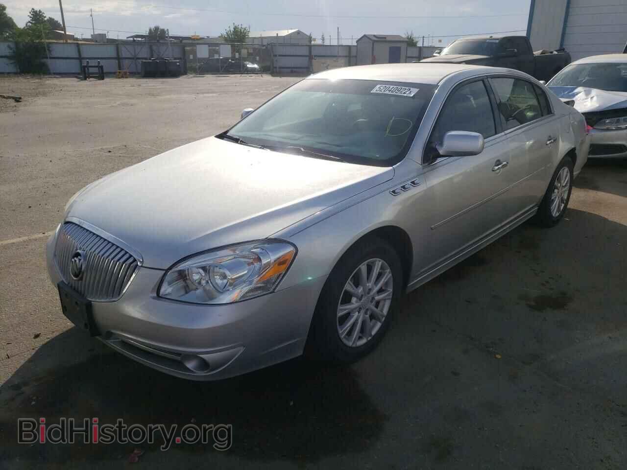 2011 BUICK LUCERNE - VIN: 1G4HC5EM5BU121438 - Фото 2