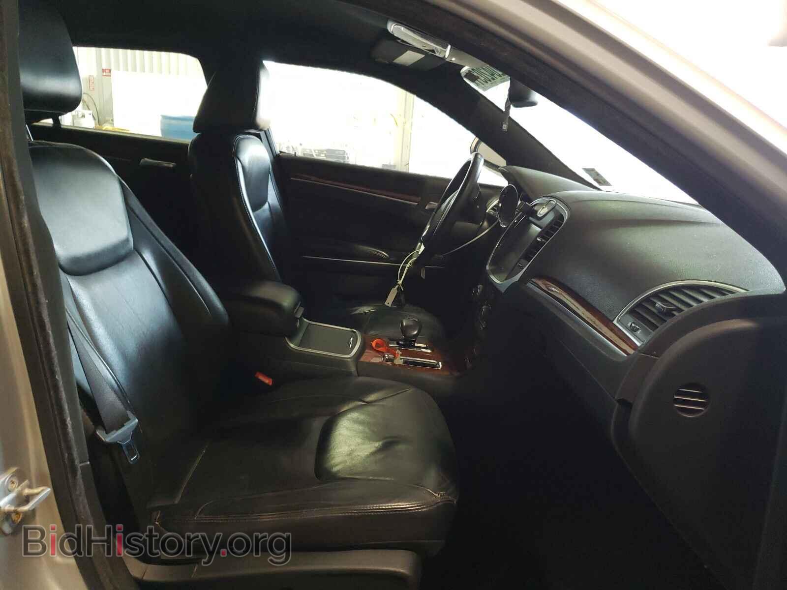 2012 CHRYSLER 300 - VIN: 2C3CCACG6CH273788 - Фото 5