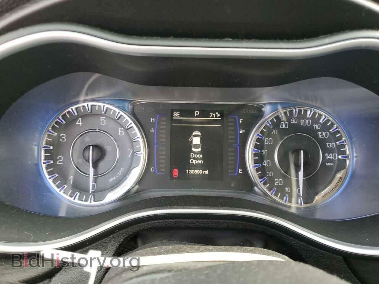 2015 CHRYSLER 200 - VIN: 1C3CCCAB0FN631708 - Photo 9
