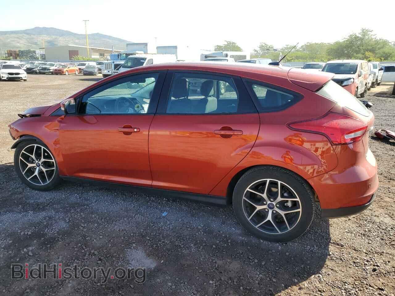 2018 FORD FOCUS - VIN: 1FADP3M29JL241376 - Фото 2