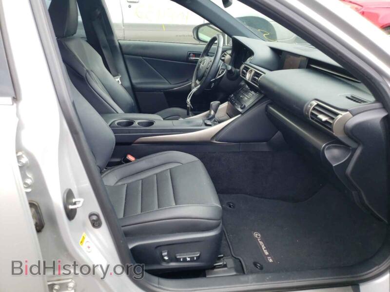 2014 Lexus IS (VIN JTHCF1D21E5001972) — фото 5 из 10