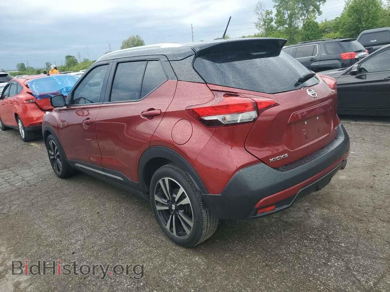 2019 NISSAN KICKS - VIN: 3N1CP5CU3KL483772 - Фото 2