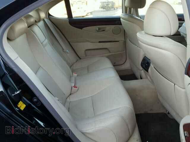 2011 LEXUS LS460 - VIN: JTHCL5EF0B5010952 - Photo 6