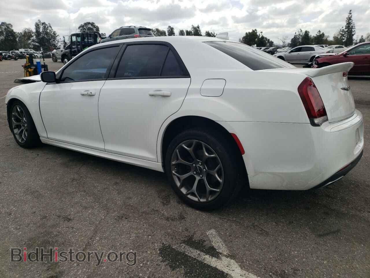 2017 CHRYSLER 300 - VIN: 2C3CCABG3HH526669 - Фото 2