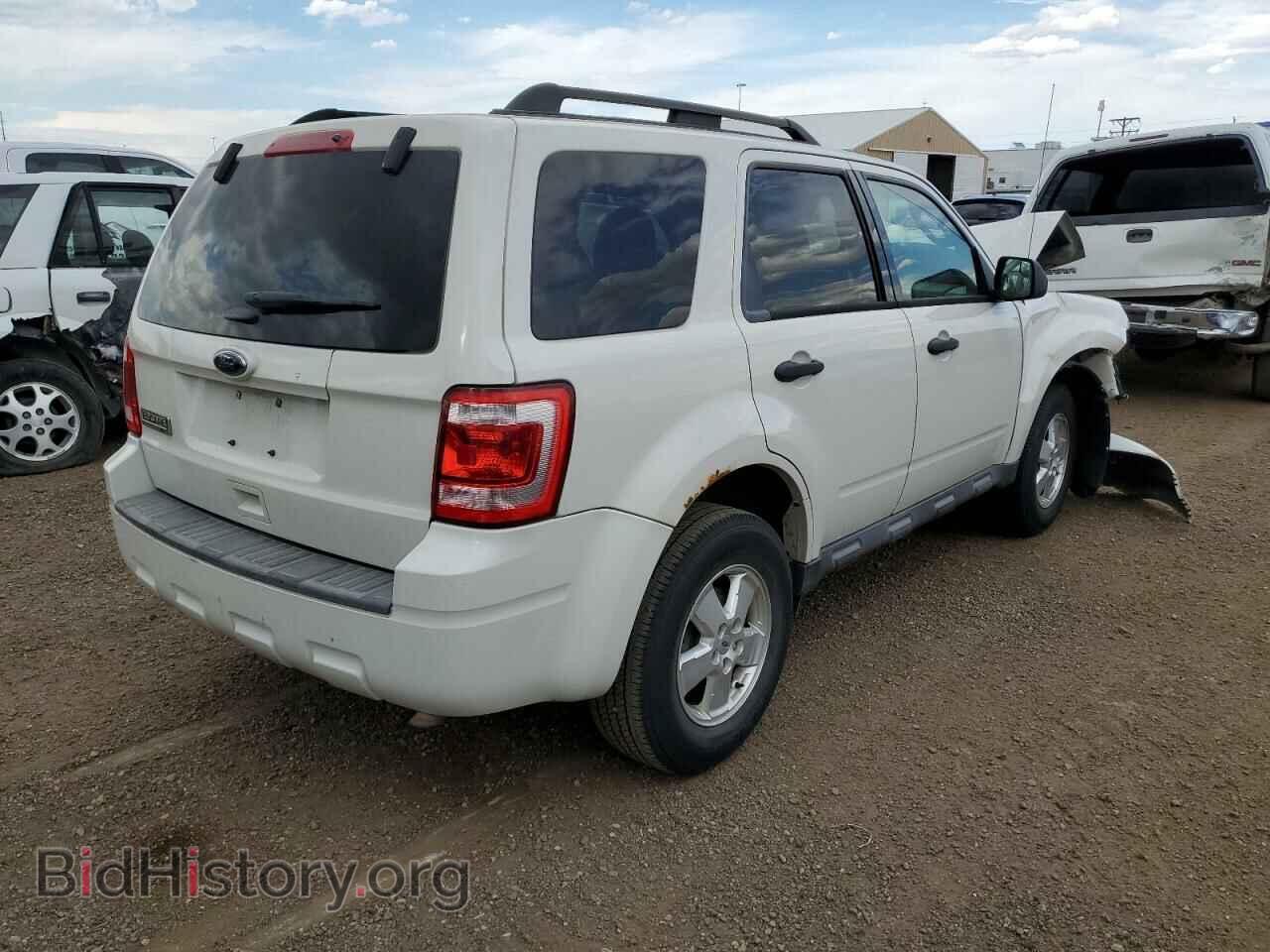 2011 FORD ESCAPE - VIN: 1FMCU9D70BKB66969 - Фото 4