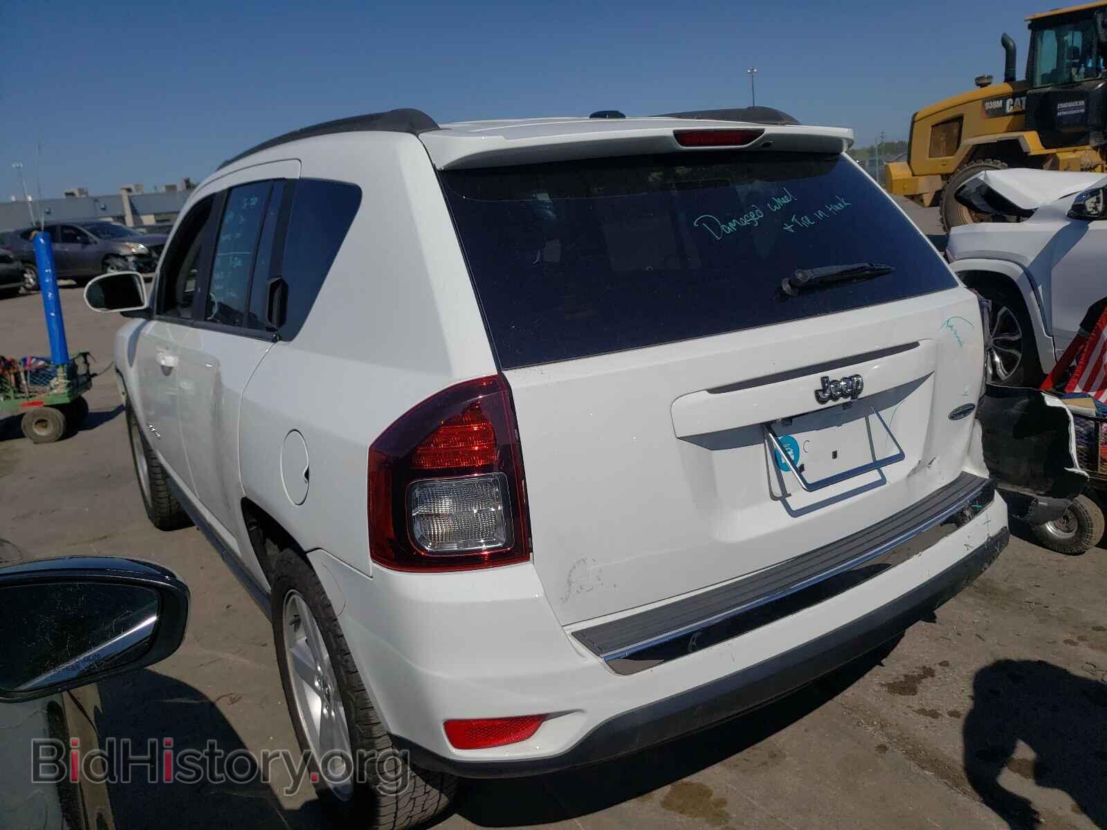 2014 JEEP COMPASS - VIN: 1C4NJCEA2ED831280 - Photo 3
