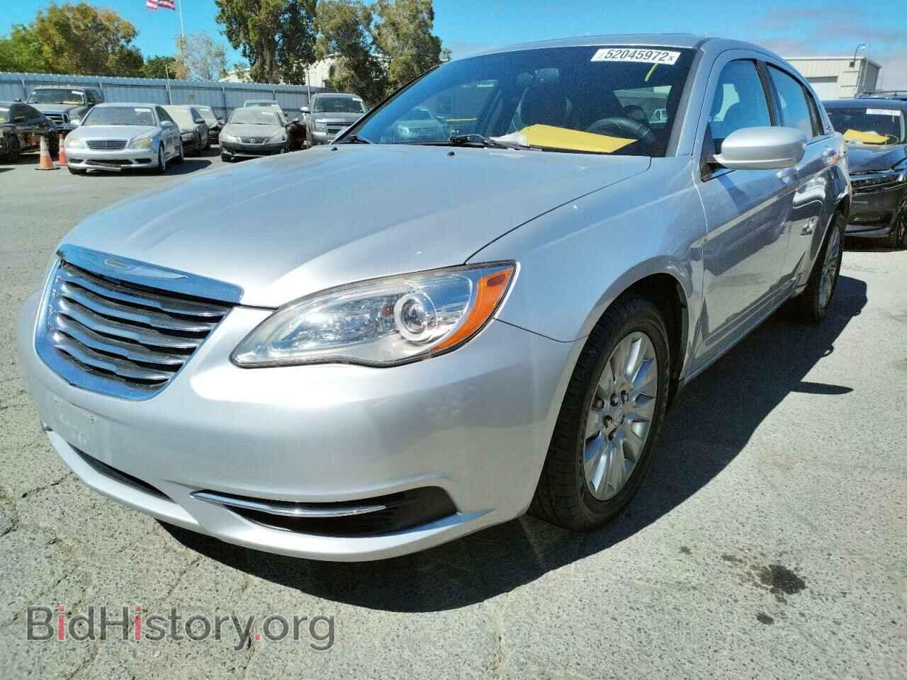 2012 CHRYSLER 200 - VIN: 1C3CCBAB1CN320617 - Фото 2