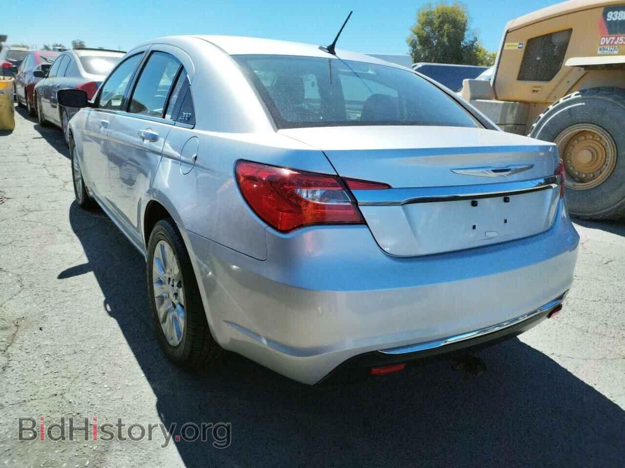 2012 CHRYSLER 200 - VIN: 1C3CCBAB1CN320617 - Фото 3