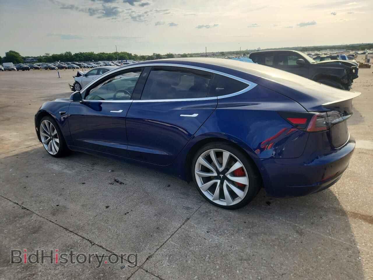 2018 TESLA MODEL 3 - VIN: 5YJ3E1EB2JF106340 - Photo 2