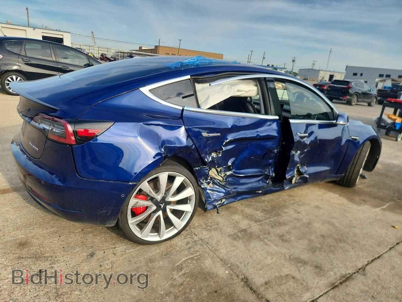 2018 TESLA MODEL 3 - VIN: 5YJ3E1EB2JF106340 - Photo 3