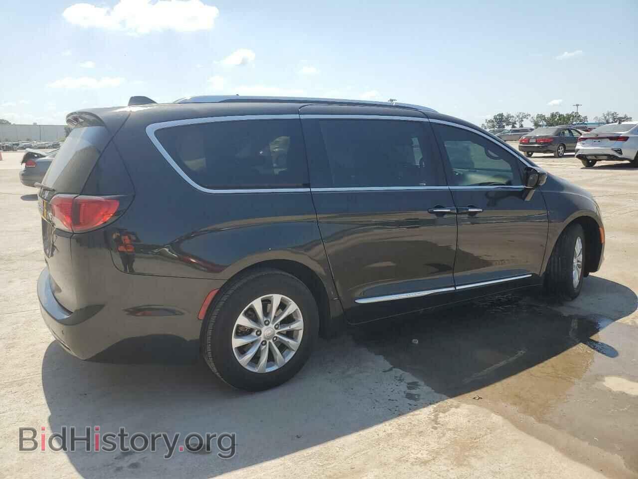 2019 CHRYSLER PACIFICA - VIN: 2C4RC1BG0KR650261 - Фото 3