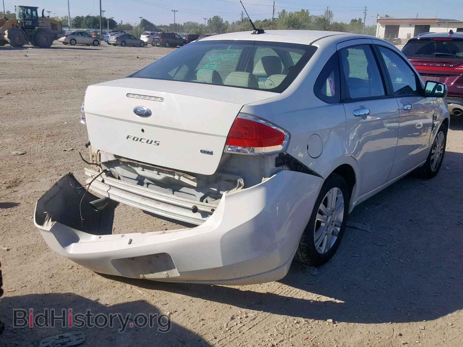 2009 FORD FOCUS - VIN: 1FAHP37N89W189627 - Photo 4