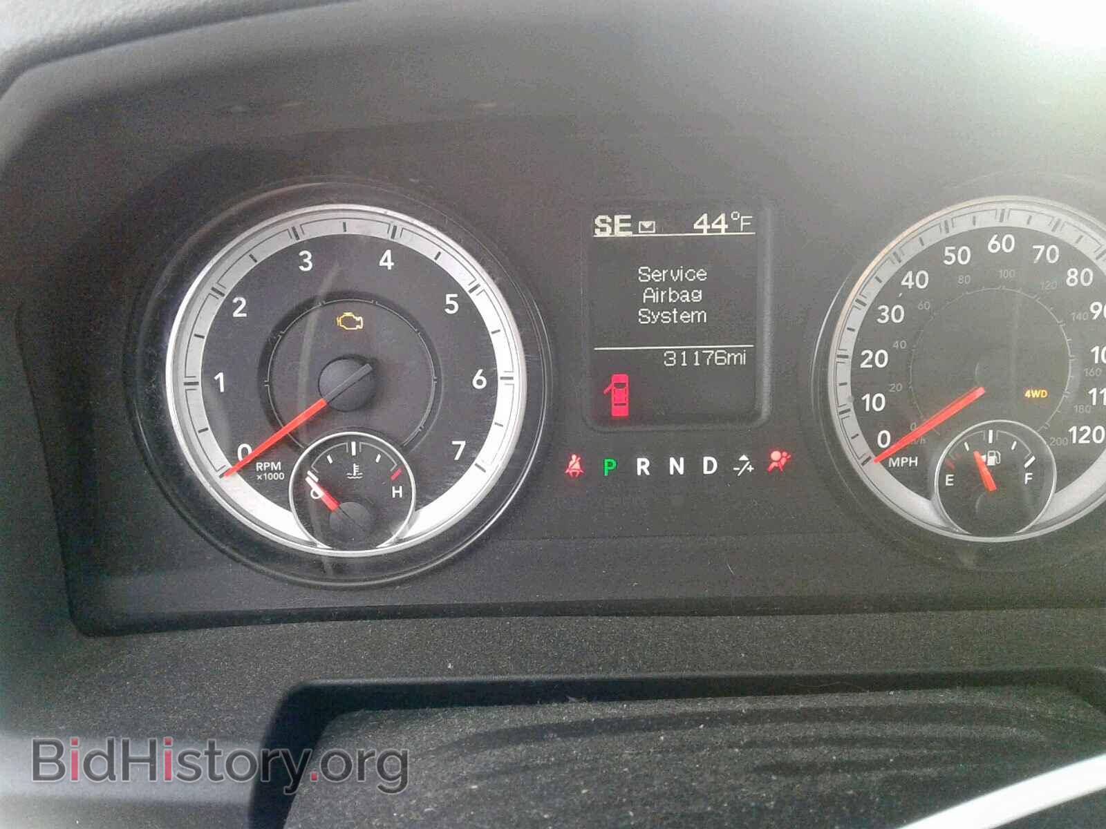 2015 RAM 1500 ST - VIN: 1C6RR7FT0FS680302 - Фото 8
