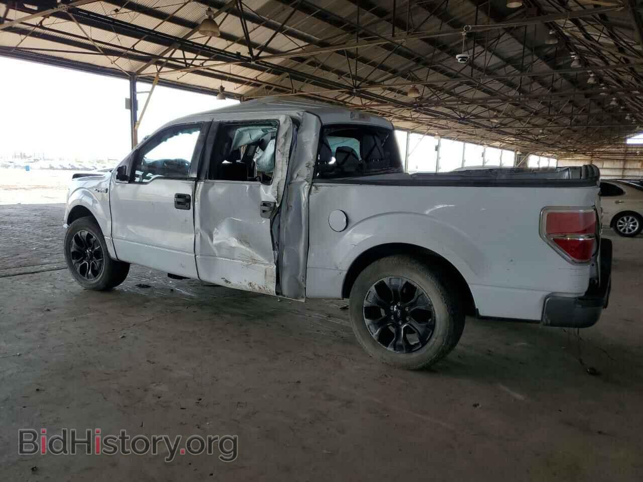 2011 FORD F-150 - VIN: 1FTFW1CF4BFB71896 - Фото 2