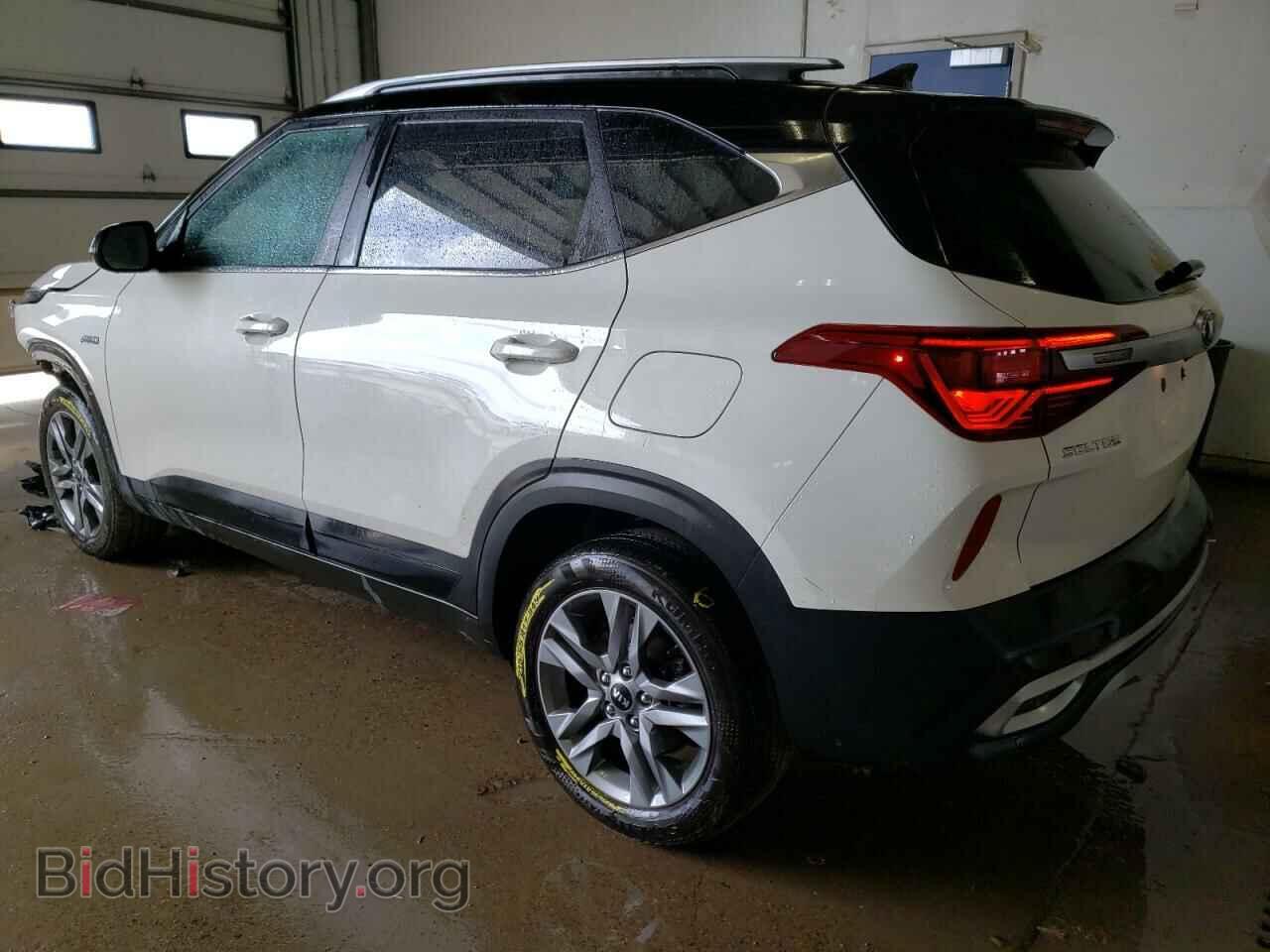 2021 KIA SELTOS - VIN: KNDEUCAA8M7077845 - Фото 2