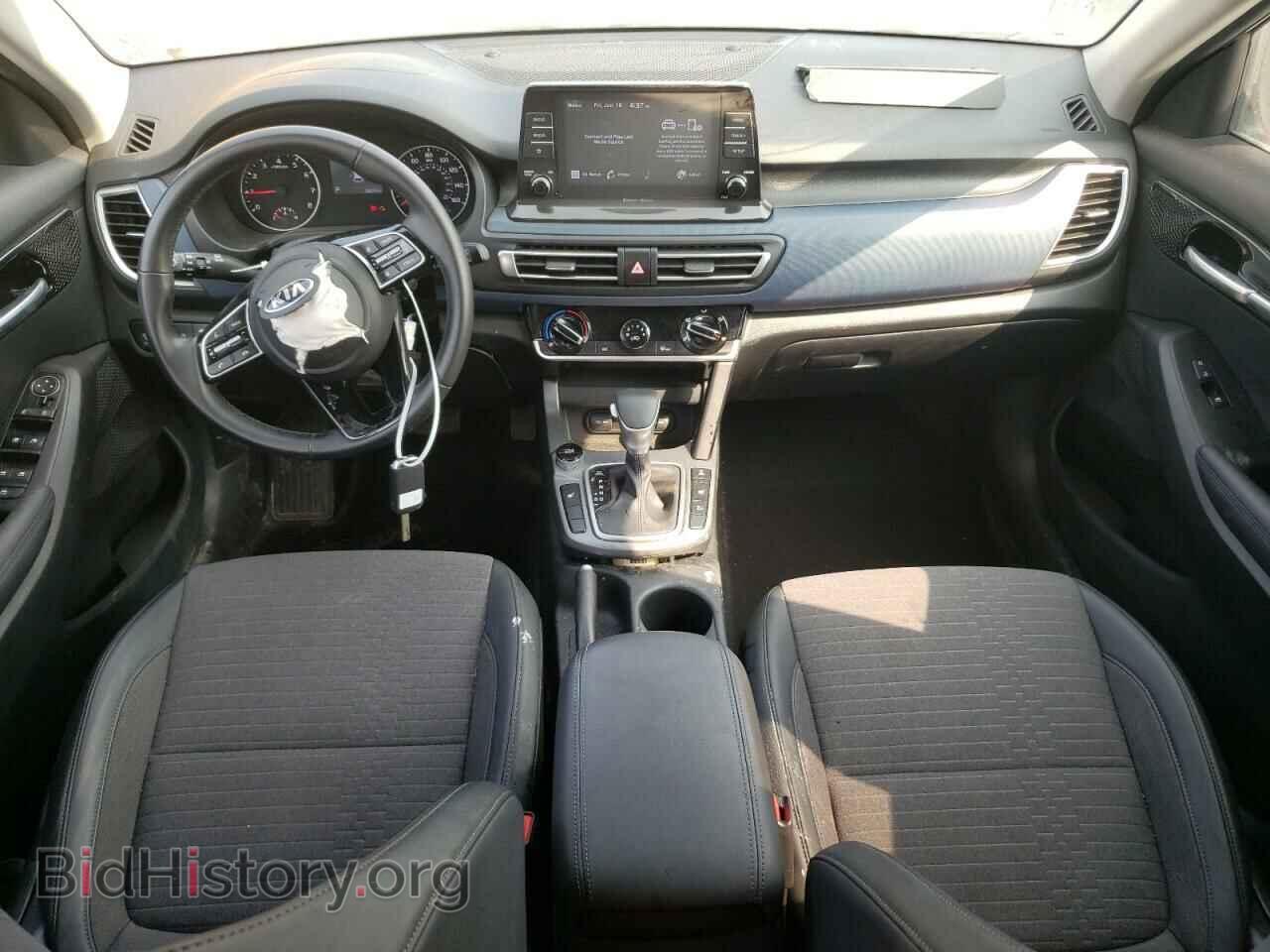 2021 KIA SELTOS - VIN: KNDEUCAA8M7077845 - Фото 8