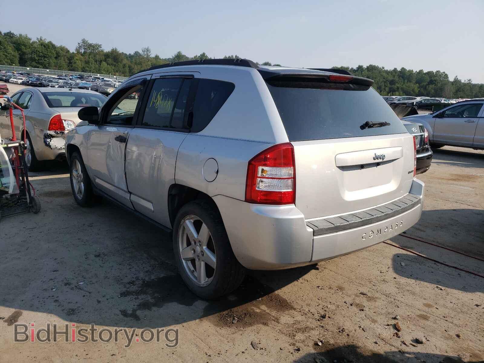 2007 JEEP COMPASS - VIN: 1J8FT57WX7D276464 - Photo 3