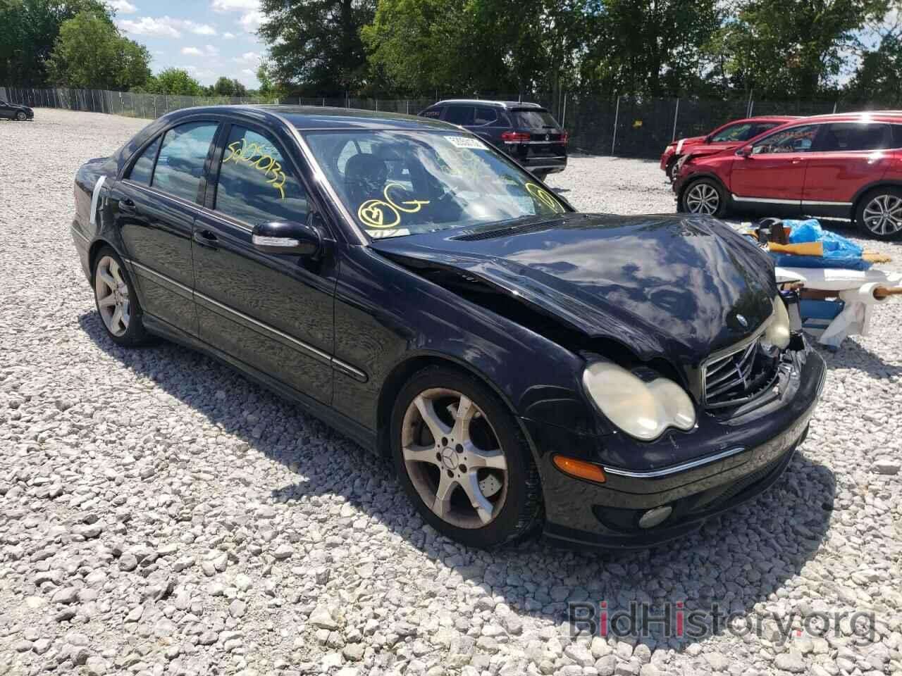 Photo WDBRF52H37F911368 - MERCEDES-BENZ C-CLASS 2007