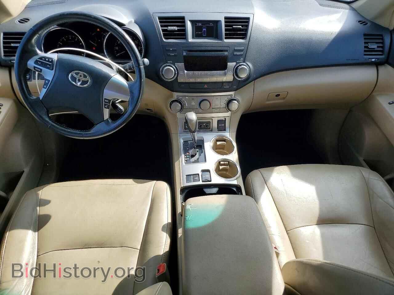 2012 TOYOTA HIGHLANDER - VIN: 5TDZK3EH2CS079318 - Фото 8