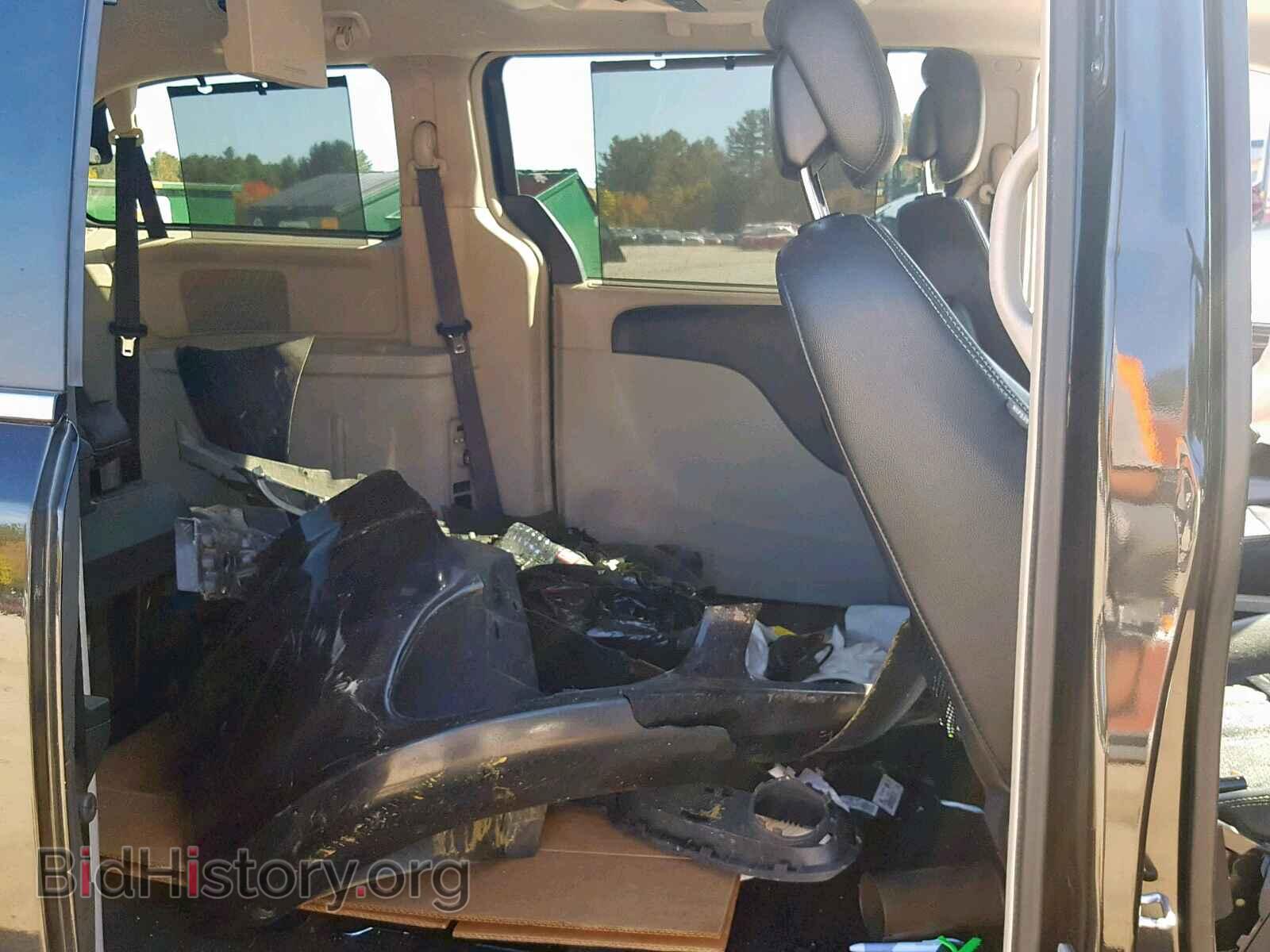 2016 CHRYSLER TOWN & COU - VIN: 2C4RC1CG4GR208475 - Фото 6
