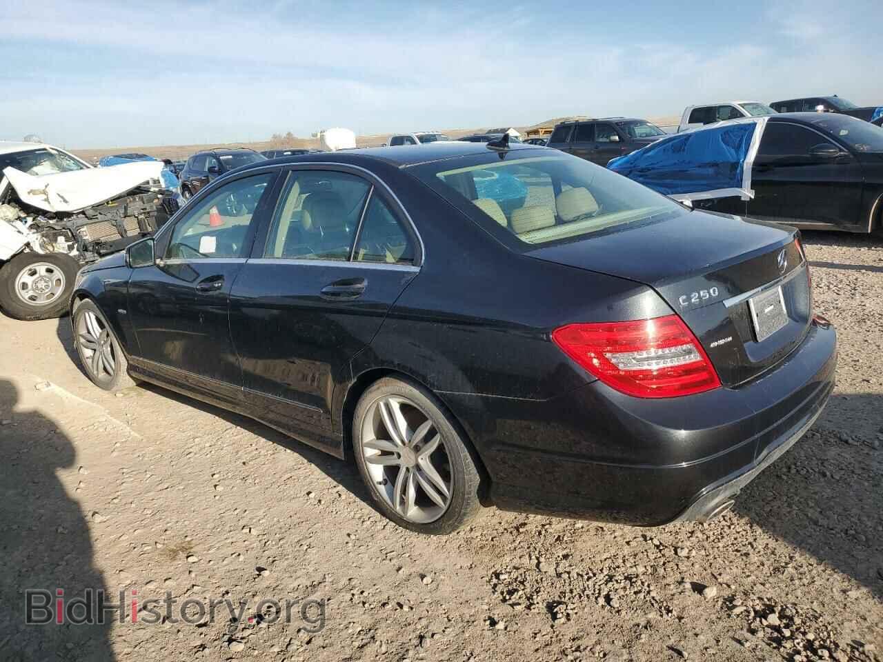 2012 MERCEDES-BENZ C-CLASS - VIN: WDDGF4HB8CA619962 - Фото 2