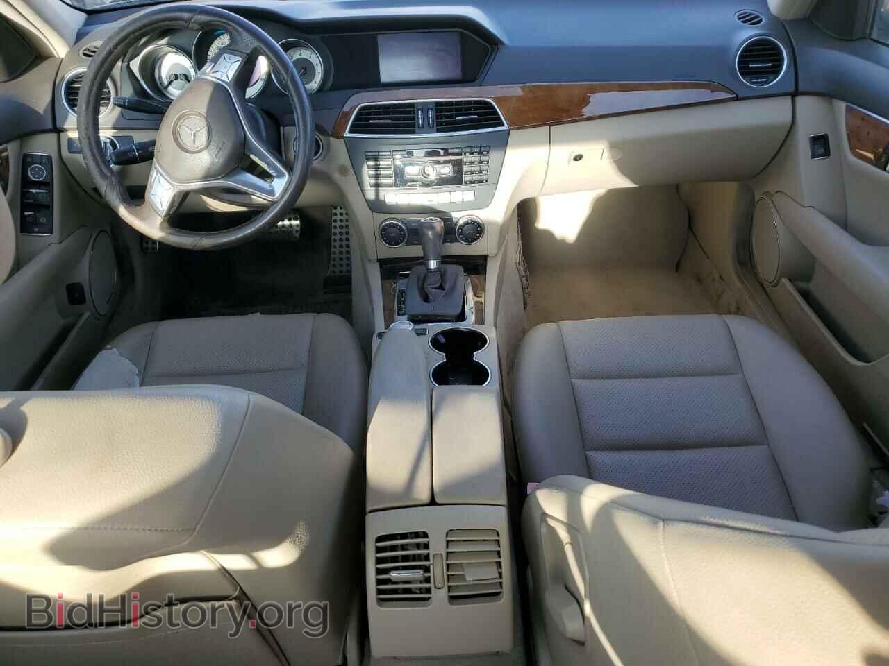 2012 MERCEDES-BENZ C-CLASS - VIN: WDDGF4HB8CA619962 - Фото 8
