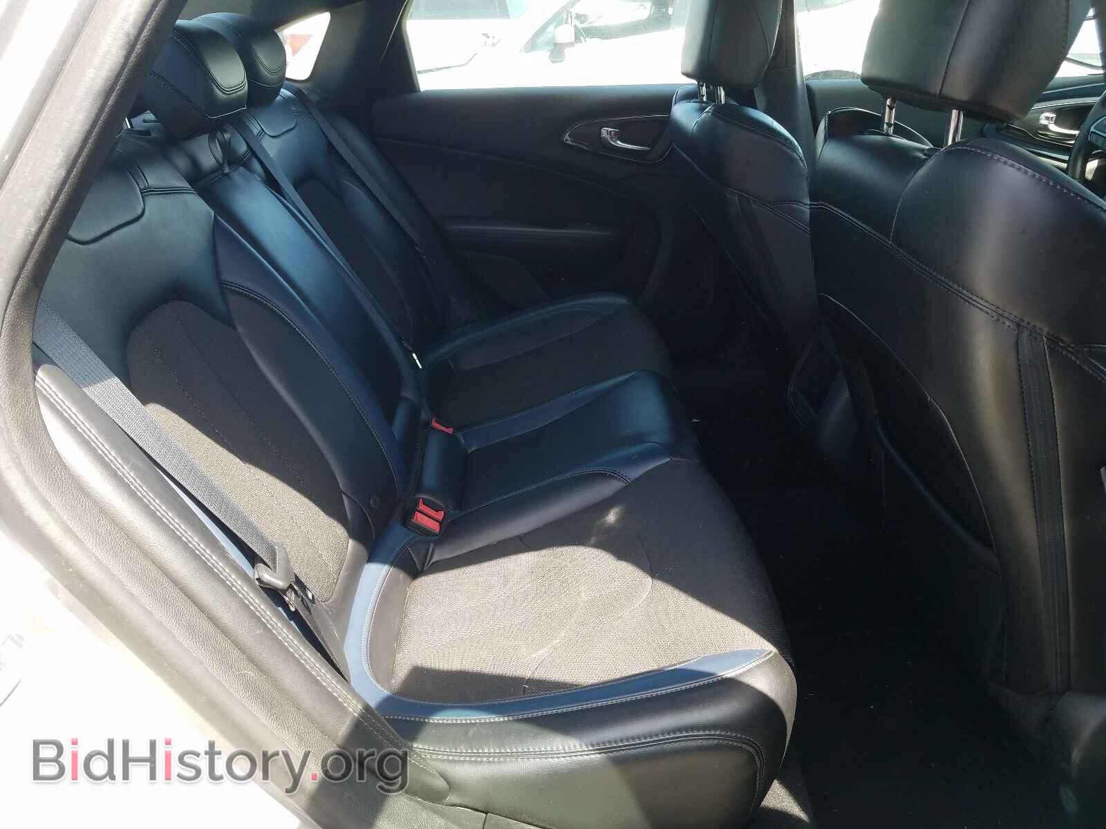 2015 CHRYSLER 200 - VIN: 1C3CCCBB4FN646940 - Фото 6