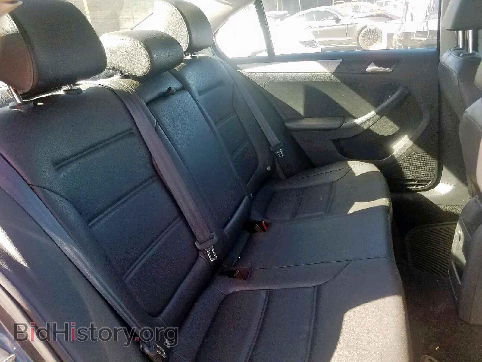 2017 VOLKSWAGEN JETTA - VIN: 3VWDB7AJ5HM371009 - Фото 6