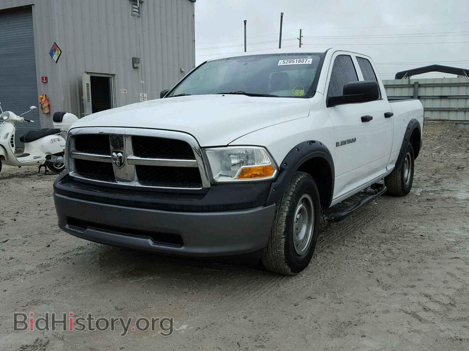 2011 DODGE RAM 1500 - VIN: 1D7RB1GK0BS663208 - Фото 2