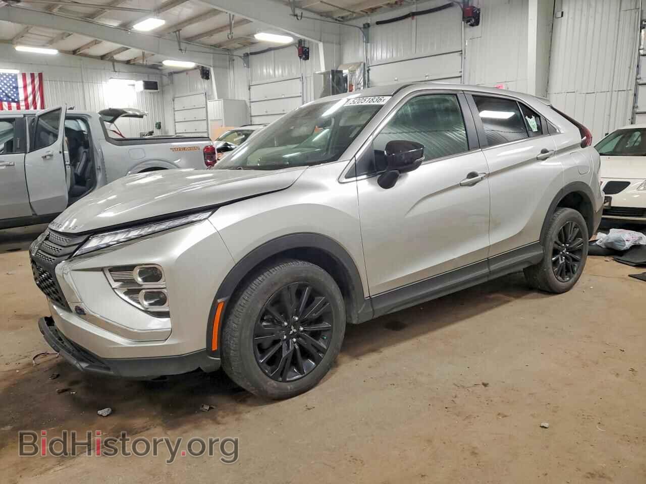 Photo JA4ATVAA9RZ035638 - MITSUBISHI ECLIPSE 2024
