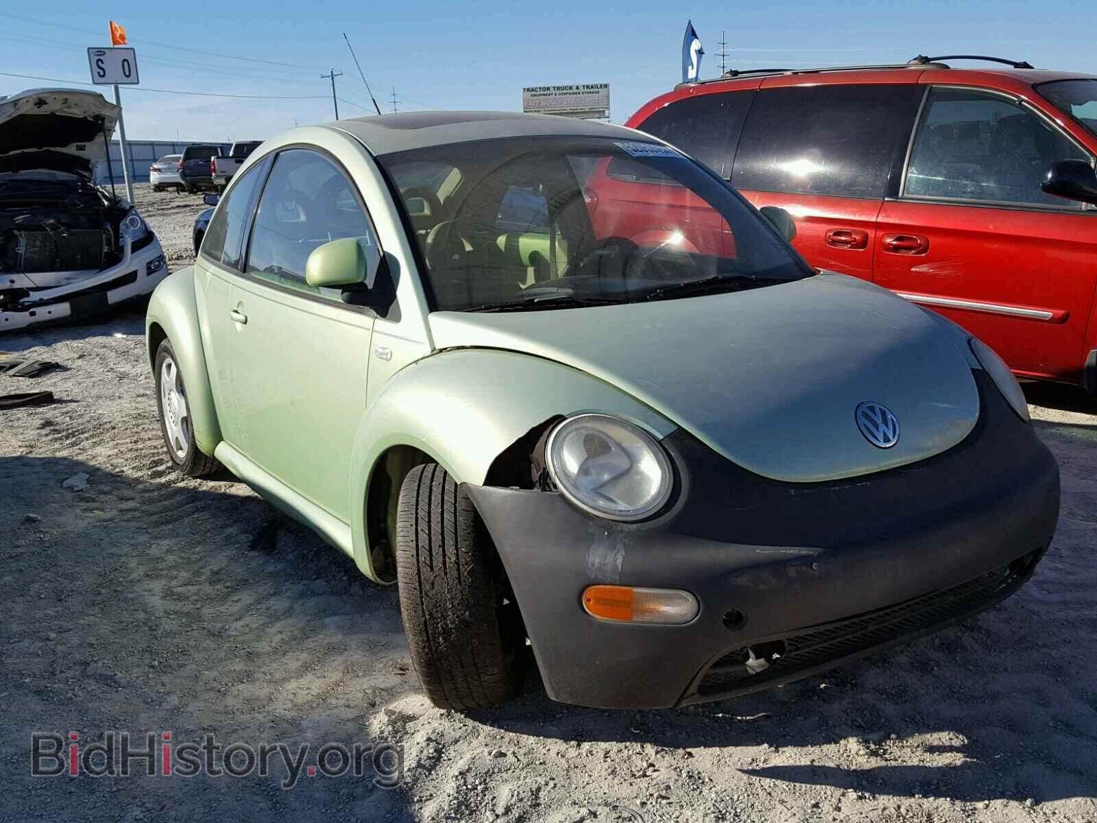Photo 3VWCA21C7YM451236 - VOLKSWAGEN BEETLE 2000